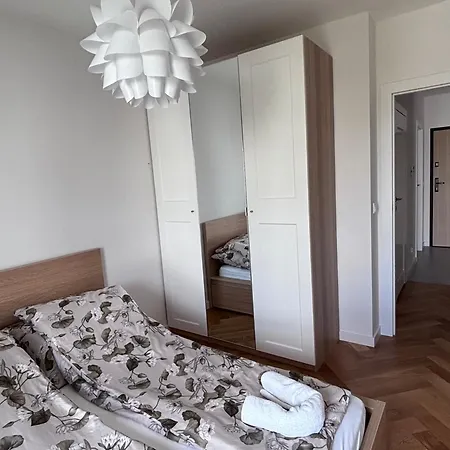 Appartamento 42 - Nowoczesne Mieszkanie W Spokojnej Okolicy *